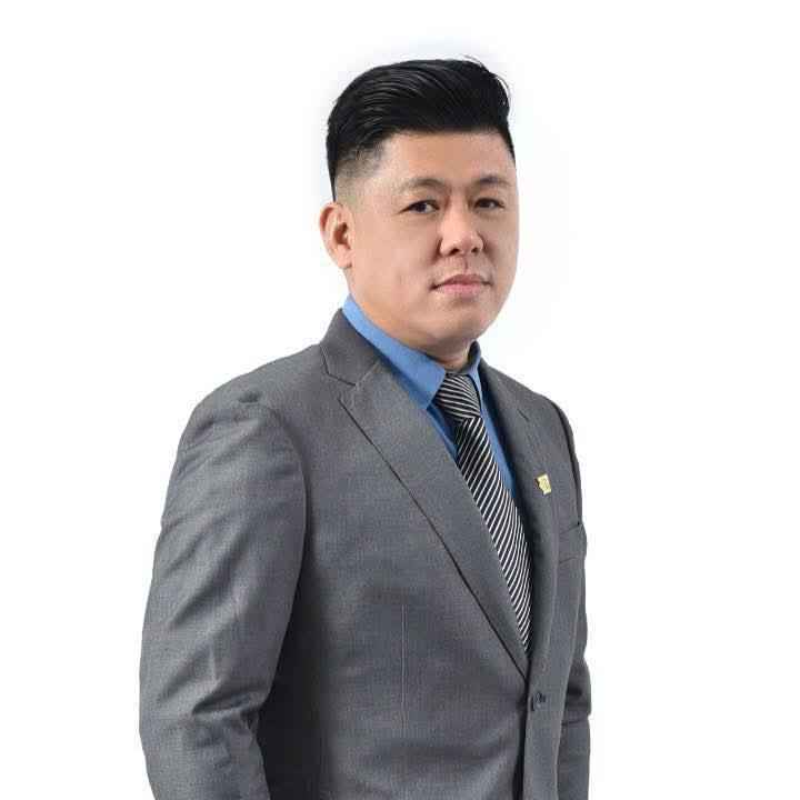 周峰